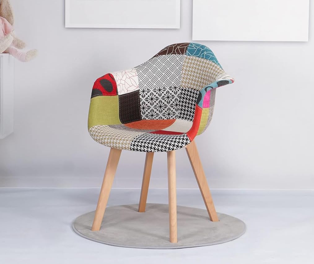 BUYBUY Poltroncina serie Picasso in PP con seduta in spugna ricoperta con stoffa in stile patchwork, piedi in legno di faggio Patchwork PIC006
