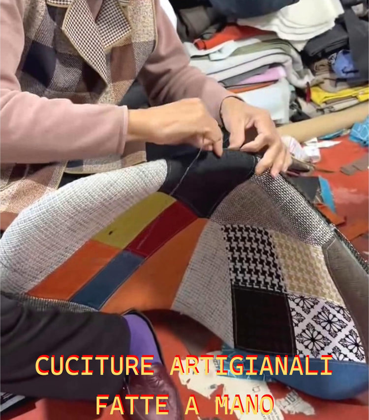BUYBUY Poltroncina serie Picasso in PP Seduta in spugna ricoperta con stoffa Stile patchwork, piedi in faggio e metallo Colori freddi PIC015